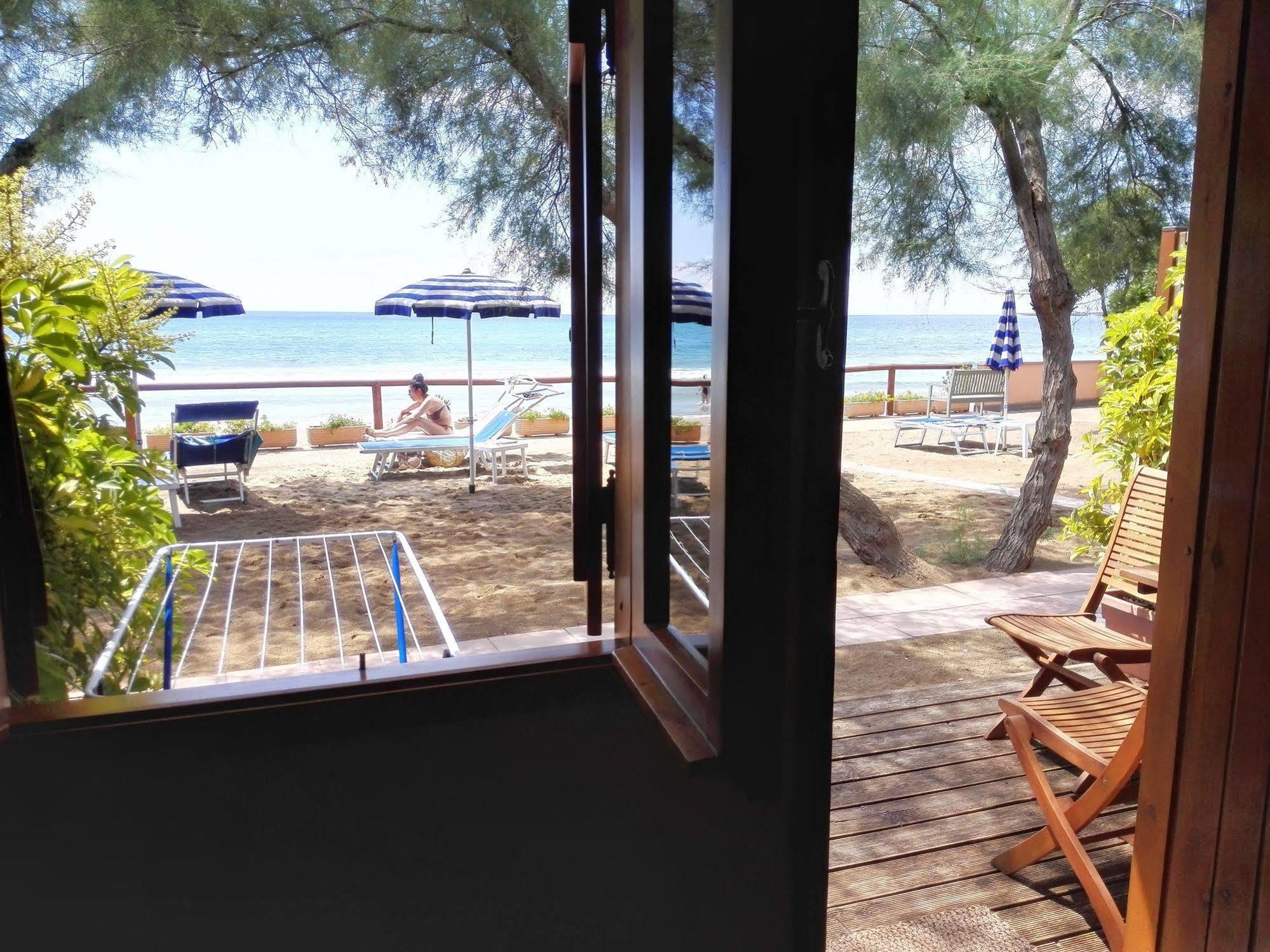 Hotel Acquasanta Terracina Exterior photo
